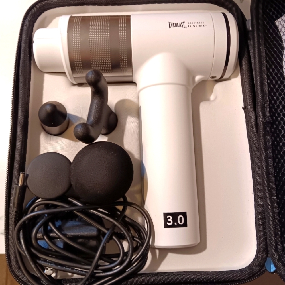 Everlast RCVR 3.0 Percussion Massage Tool - Picture 4 of 6